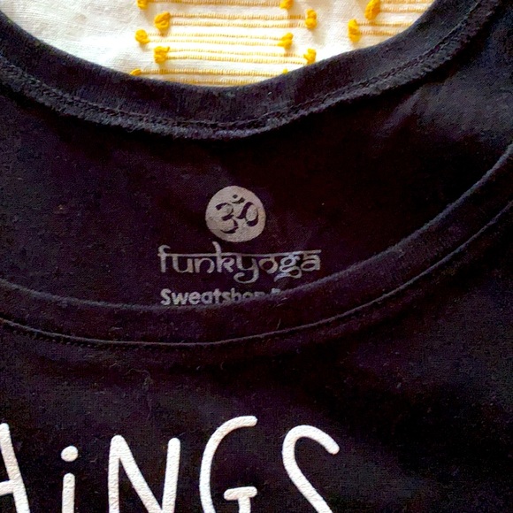 Yoga tank - Picture 3 of 5